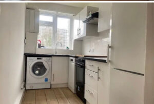 2 Beds Flat to rent -Angell Road SW9