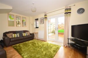 3 Bedroom 2 Bathroom Home – Ebbsfleet Kent DA11