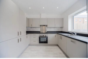 3 Bed Town House For Sale – Hackbridge Road SM6