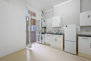 1 Bed Flat For Sale – Agate Road W6
