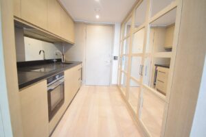 Studio To Rent – Viaduct Gardens SW11