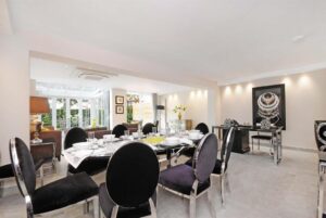 4 BedRoom – Court Close, St. Johns Wood Park, London NW8 6NJ