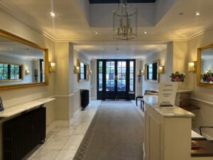 2 BedRoom –  Brompton Road SW3 2AT