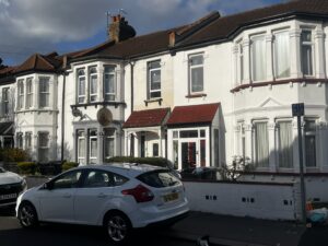3 BedRoom – Richmond road CR7 7QB