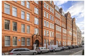 4 Bedroom – Kensington Court Gardens, Kensington, London, W8 5QF